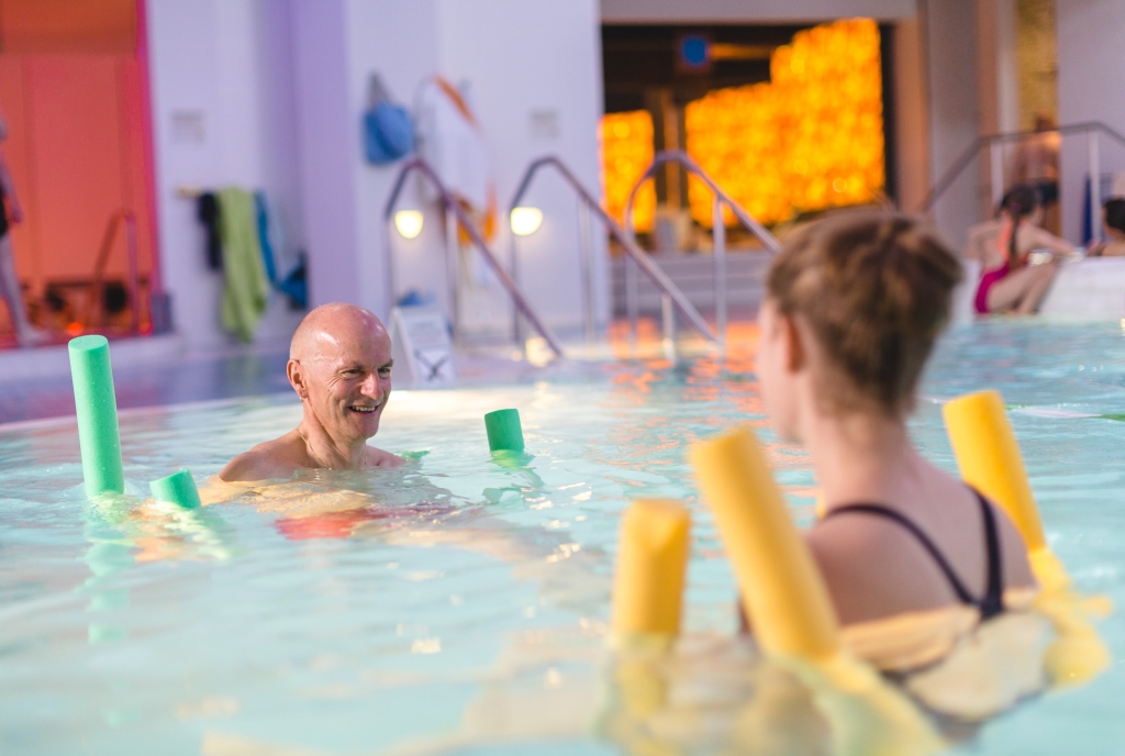 Water therapy in the large exercise pool at Bogn Engiadina