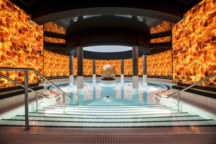 The brine pool with a salt content of 2 percent. The brine pool with a salt content of 2 percent.