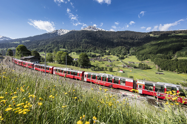 Bernina Express bei Serneus, Fotograf Andrea Badrutt